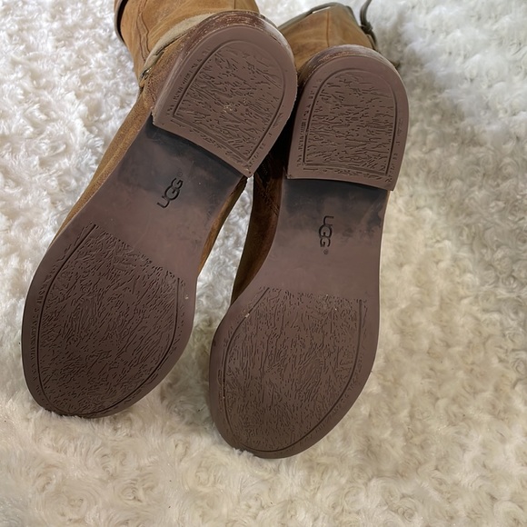 UGG tall boots - Picture 13 of 16